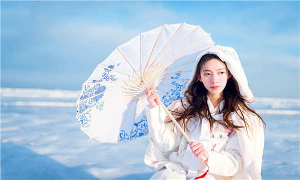 卢龙试管代怀生子多少钱一个？助孕之路的费用分析与方案选择